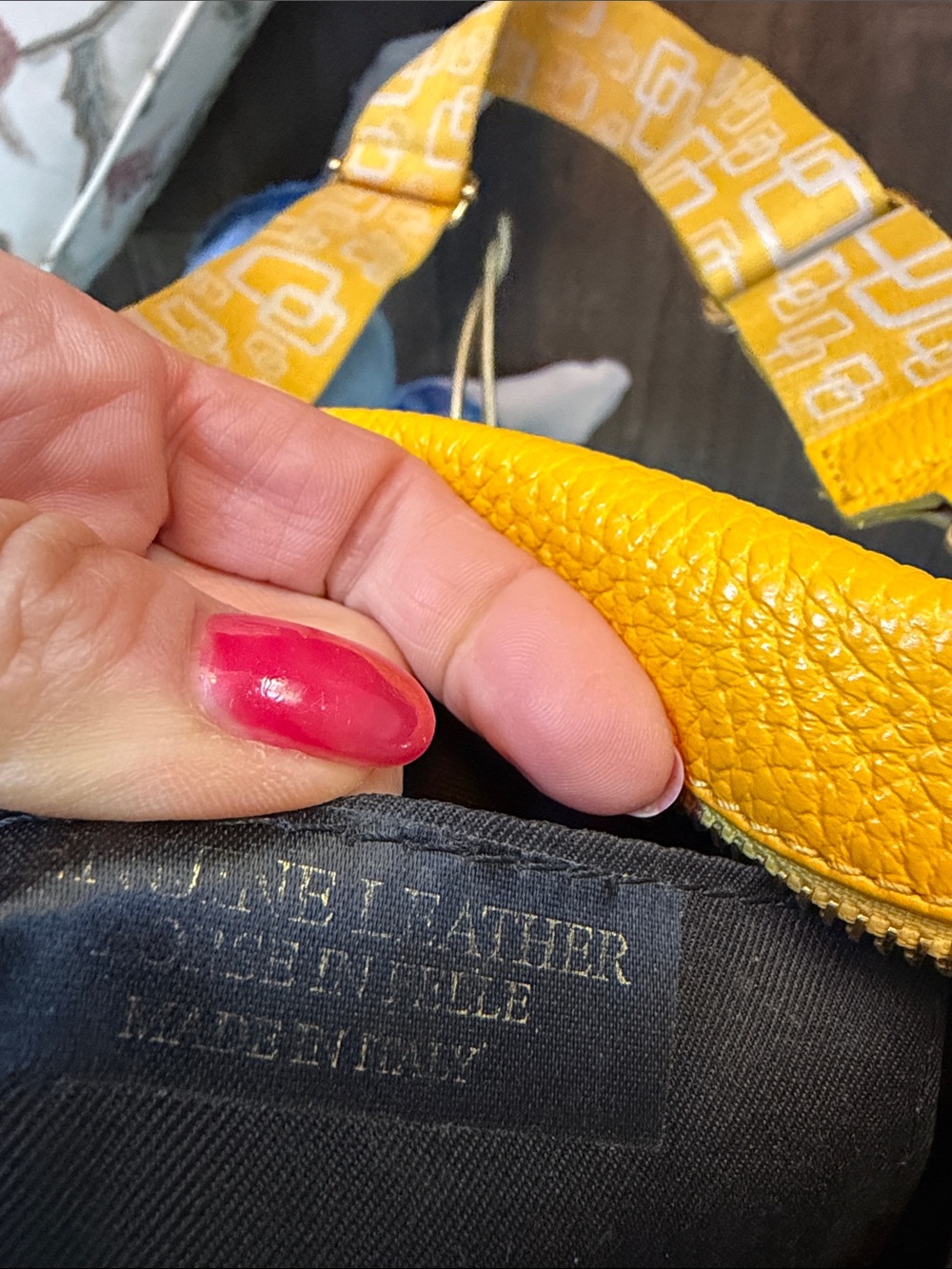 Yellow Leather Crossbody Belt Bag made in Italy - Picture 5 of 5
